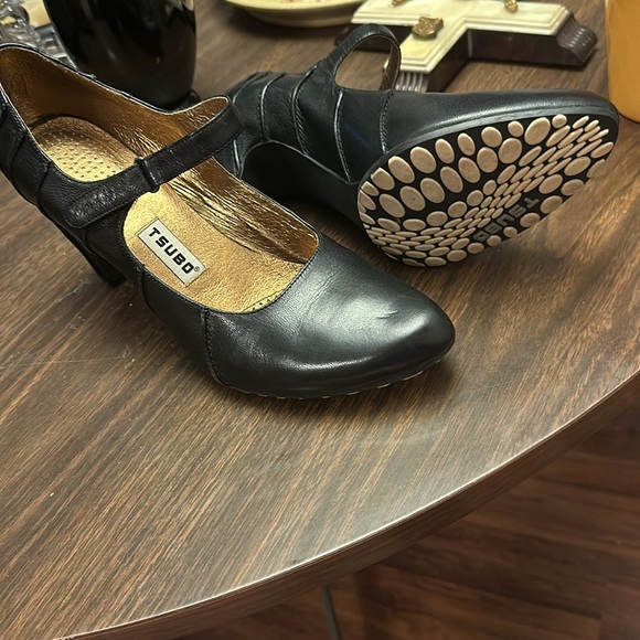 TSUBO 9.5 Mary Janes - Picture 4 of 5